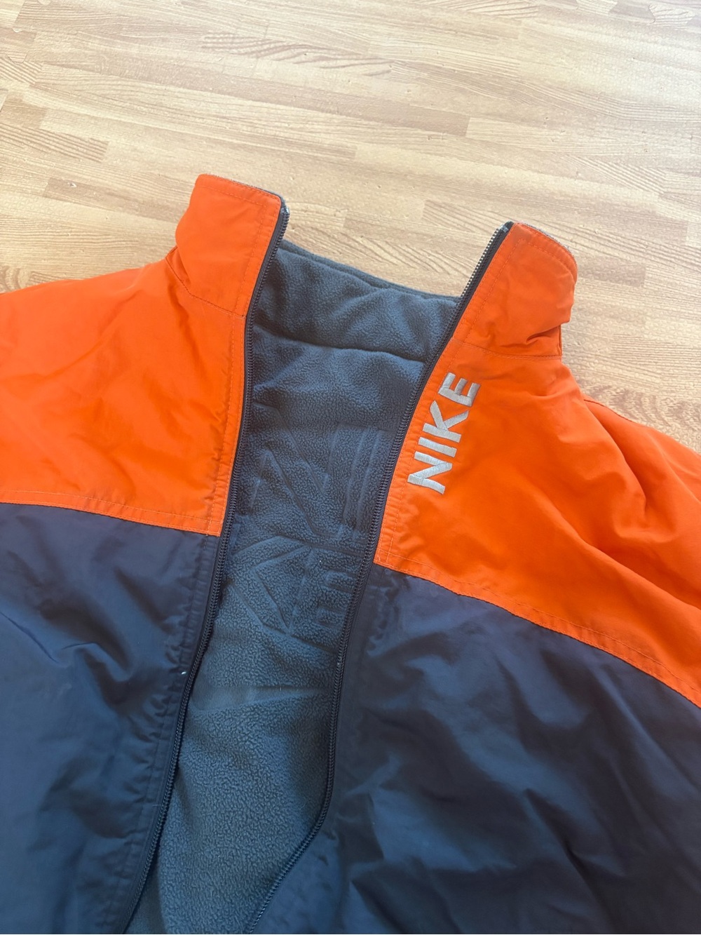 Vintage Nike Reversible Fleece Jacket Big Swoosh Spellout Orange Navy Y2K Youth - Picture 5 of 16